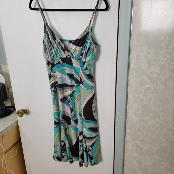 🌿 Retro Vibes Summer Dress | Size M (8-10) 🌿 - Picture 3 of 10